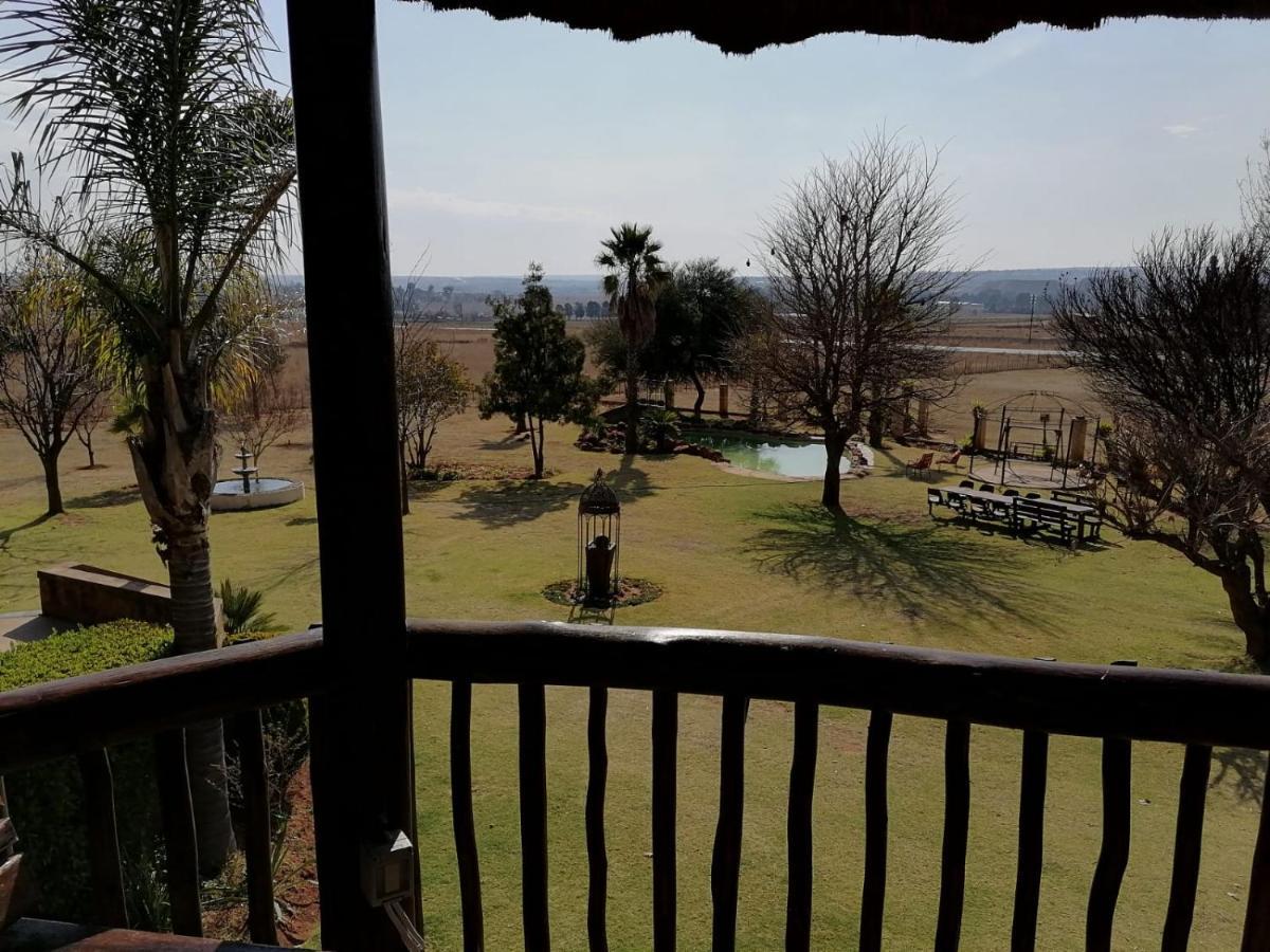 Kwena Maribane Lodge برونكهورستسبرويت المظهر الخارجي الصورة