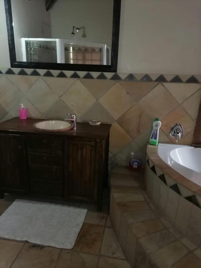 Kwena Maribane Lodge برونكهورستسبرويت المظهر الخارجي الصورة